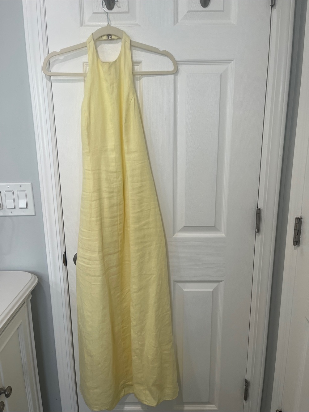 Abercrombie & Fitch Pale Yellow Halter Maxi Dress